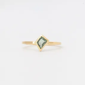 0.54 ct Green Sapphire Mosaic Stack Ring