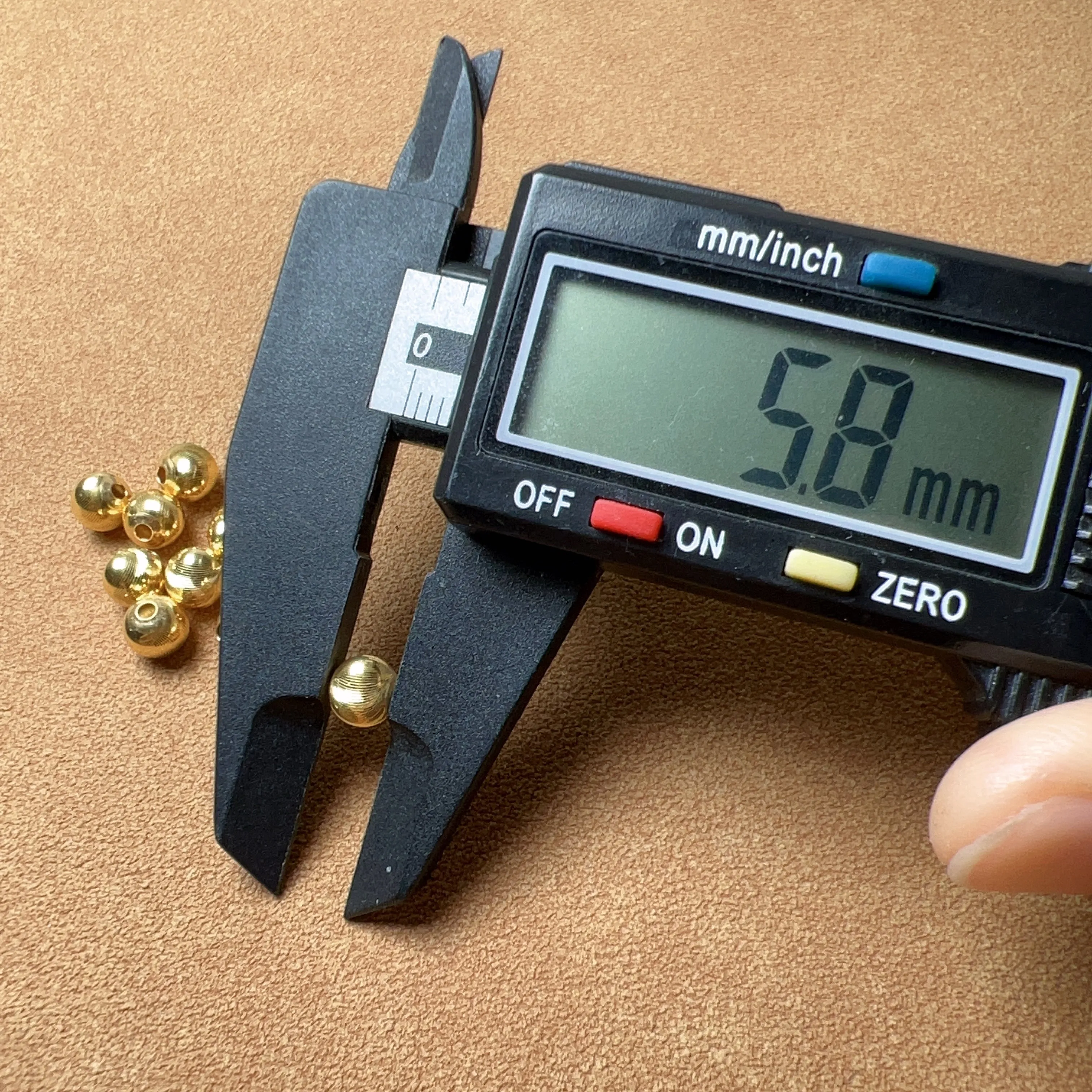 5.8mm 18K Yellow Gold Cat-eye Bead Charm for DIY Jewelry Projects