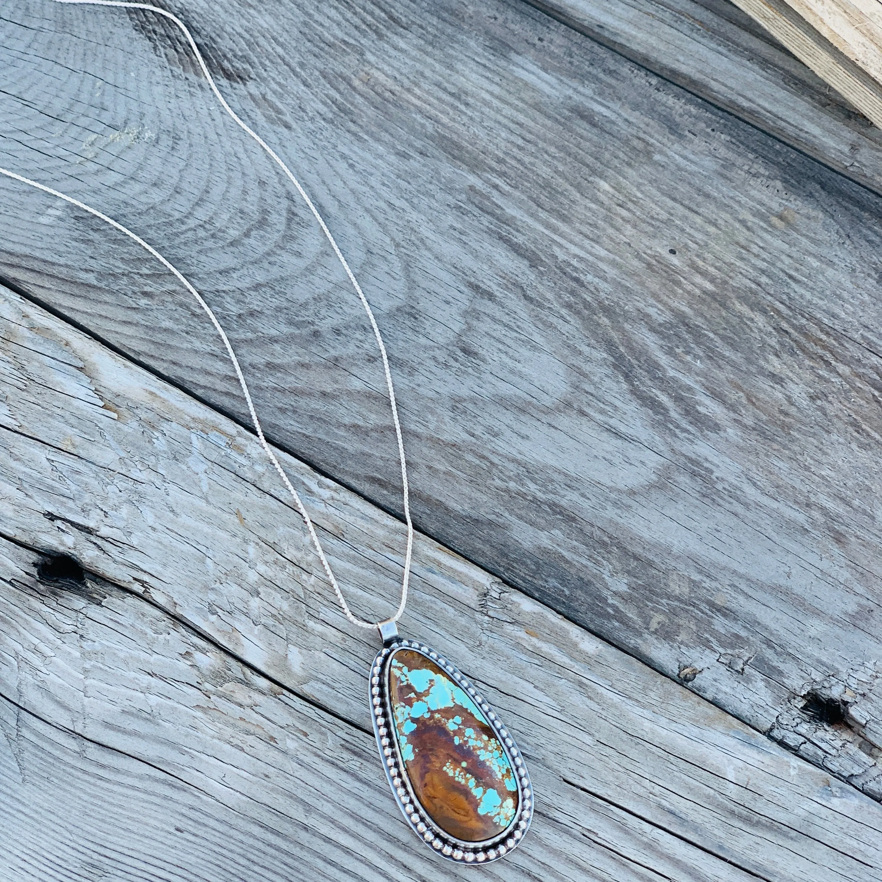 AMERICAN TURQUOISE AND SILVER NECKLACE