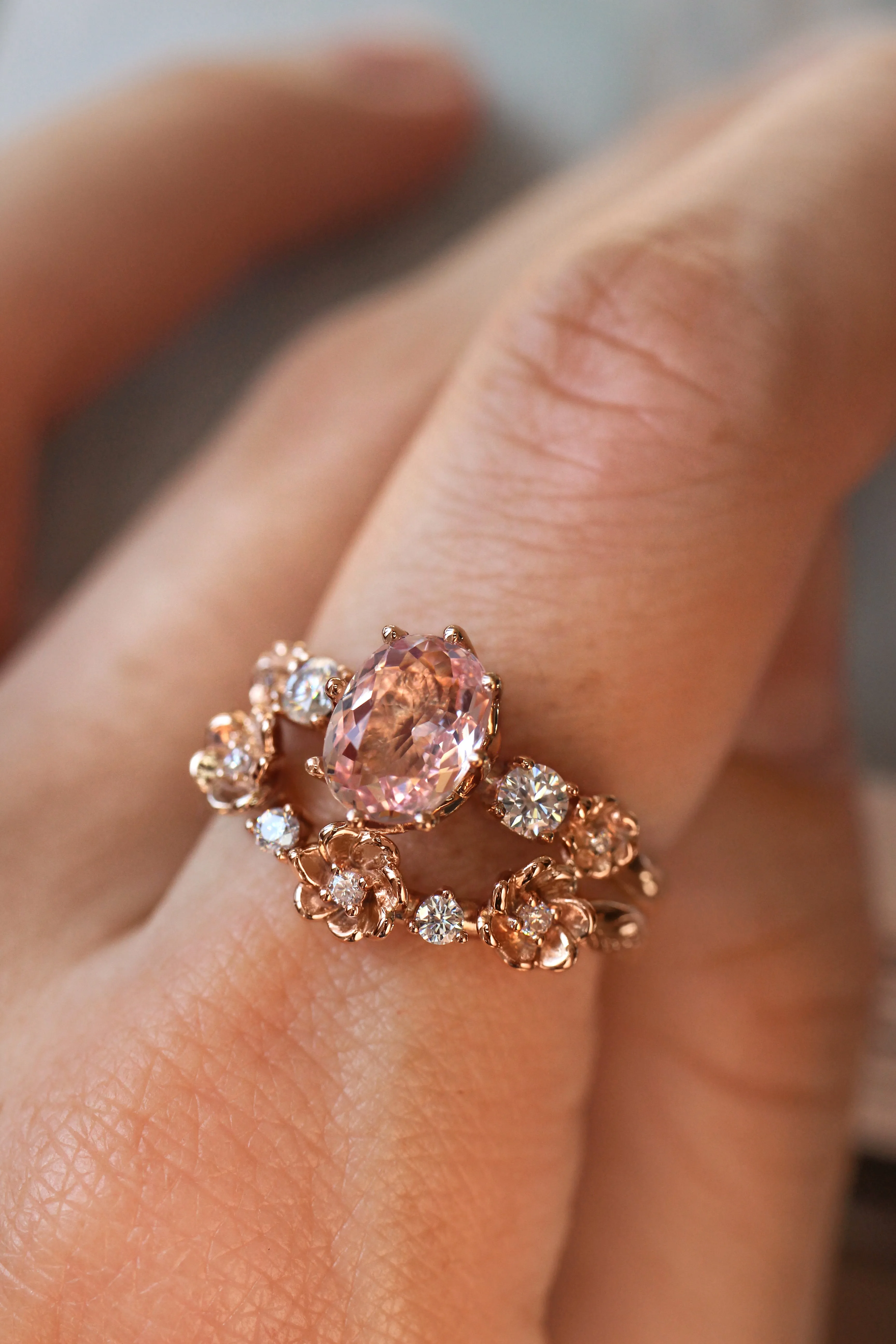 Bridal set with morganite and diamonds / Fiorella