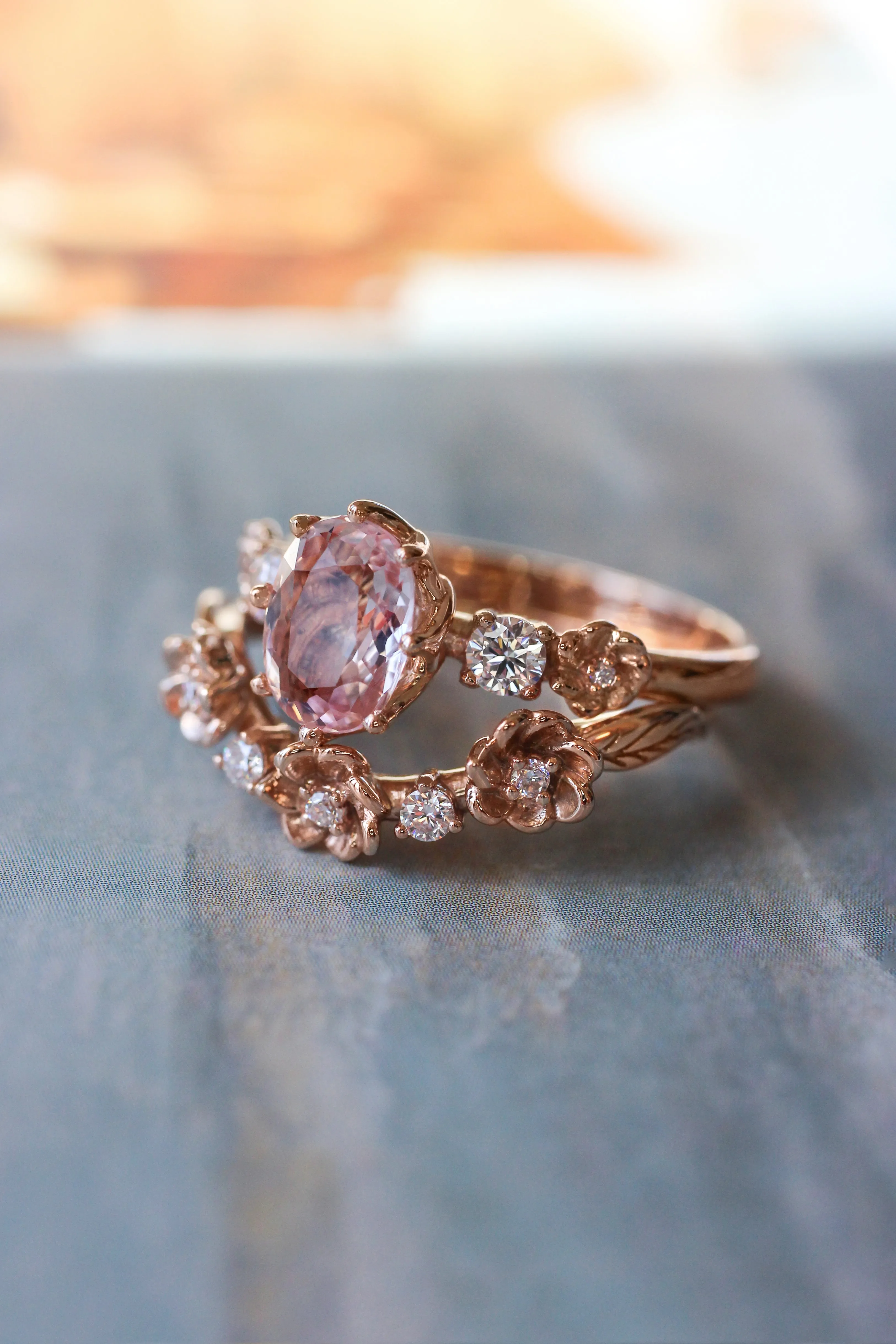 Bridal set with morganite and diamonds / Fiorella