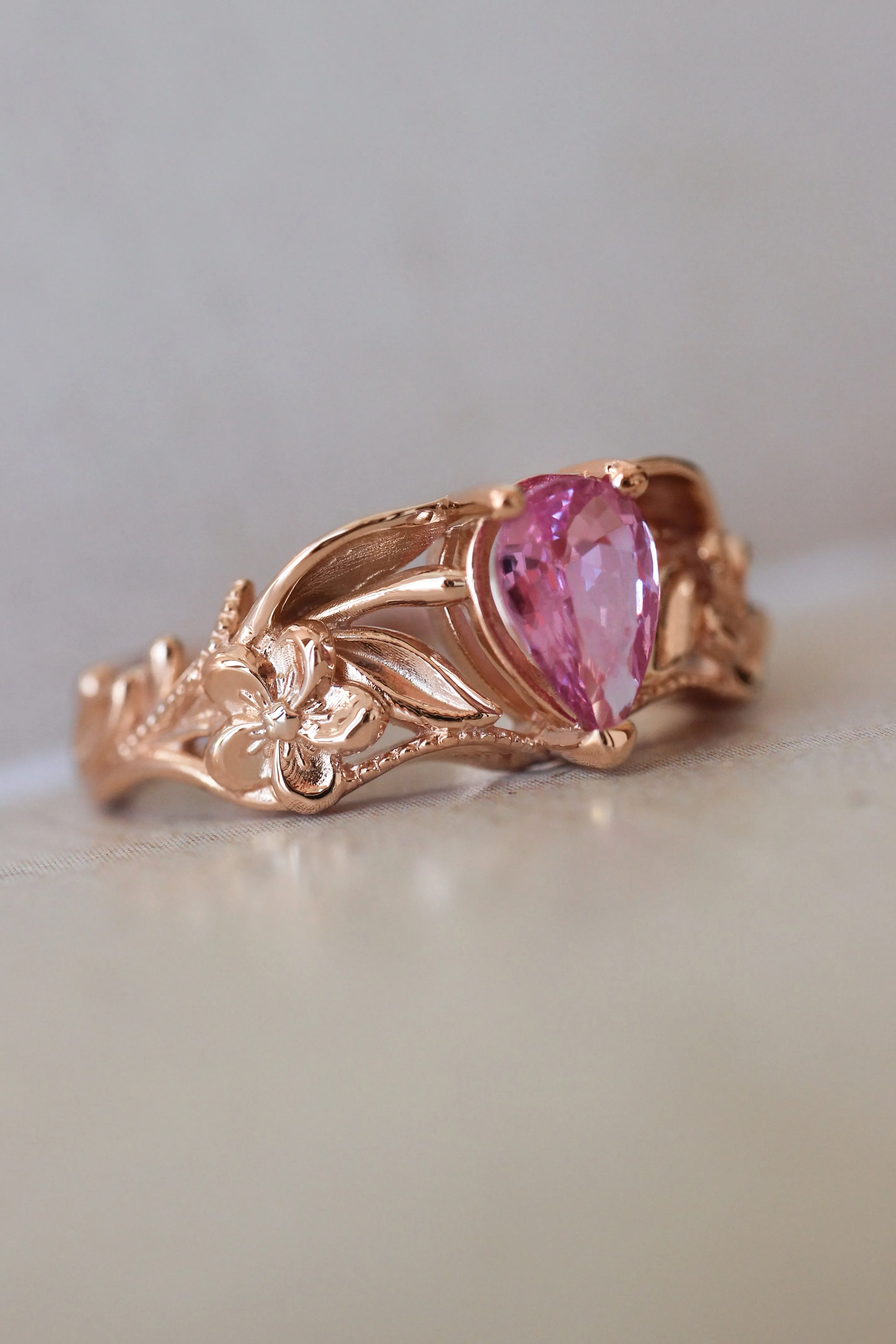 Pink sapphire bridal ring set, art nouveau ring / Eloise