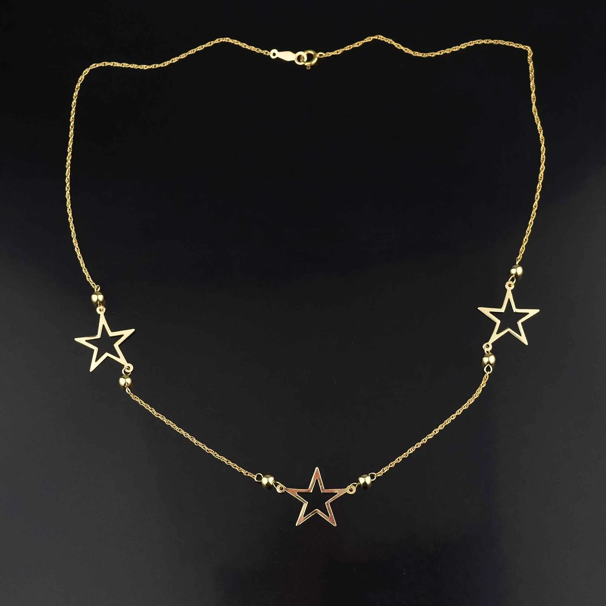 Vintage 14K Gold Minimalist Cutout Star Necklace