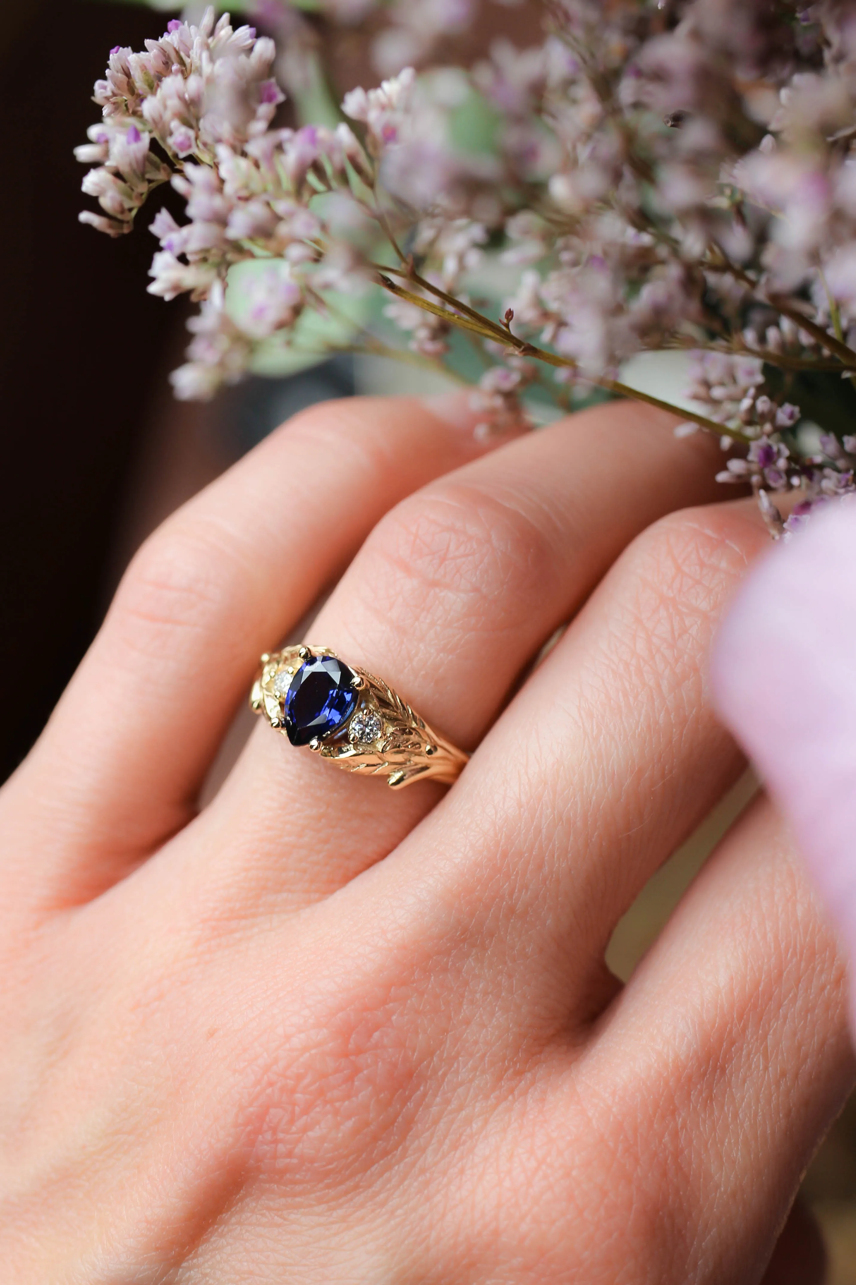 Wisteria | pear cut gemstone setting with accent diamonds